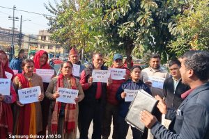 Tariffs’ oppression on farmers: Mushroom Producers’ Association – Nepal launches protest against obstacles in straw transportation